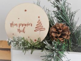 Médaillon en bois personnalisé « Mon premier (deuxiéme,troisième…)Noël »