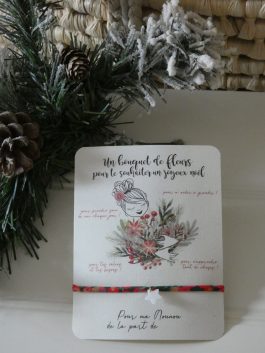 Nos jolies cartes messages bracelet à nouer «Joyeux Noël maîtresse/nounou/atsem/mamie…»