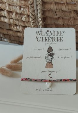 Nos jolies cartes messages bracelet à nouer «Mamie»